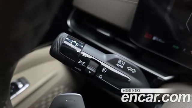 Kia Carnival — Фото автомобиля 30