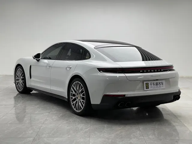 Porsche Panamera — Фото автомобиля 4