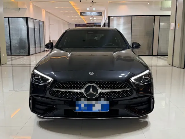 Mercedes-Benz C-Class — Фото автомобиля 2