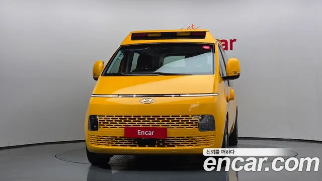 Hyundai Staria Staria — Фото автомобиля 3