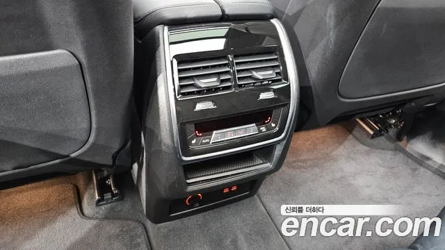 BMW X5 xDrive 40i M Sport — Фото автомобиля 20