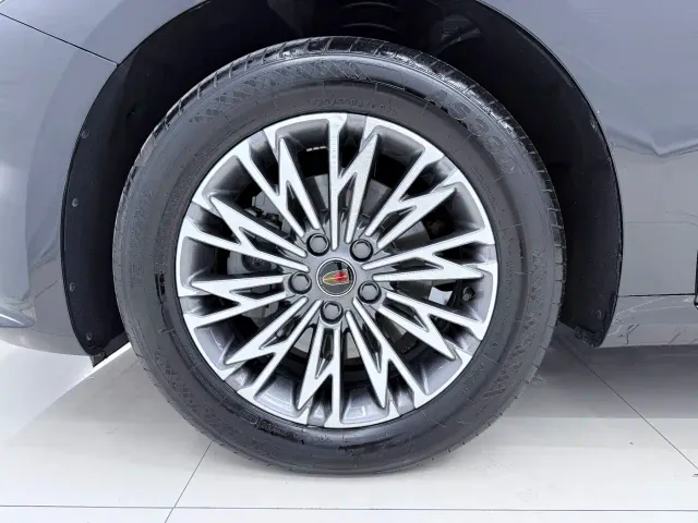 Hongqi H5 — Фото автомобиля 18
