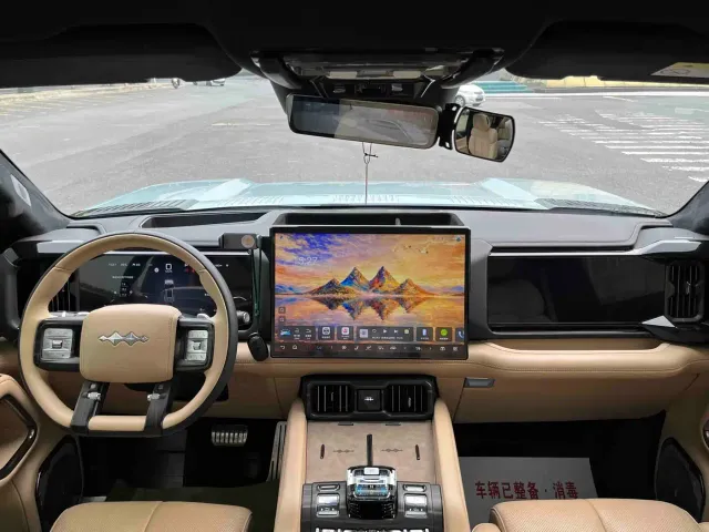 BYD FangChengBao Leopard 8 — Фото автомобиля 9