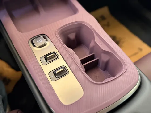 Xiaomi SU7 — Фото автомобиля 7