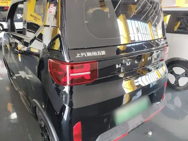 Wuling Hongguang Mini EV — Фото автомобиля 4