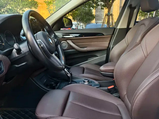 BMW X1 — Фото автомобиля 7