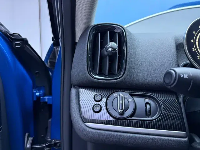 MINI Countryman — Фото автомобиля 9
