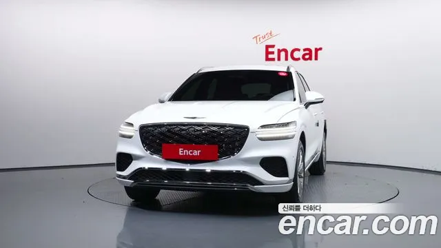 Genesis GV70 — Фото автомобиля 3