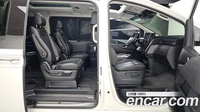 Hyundai Staria — Фото автомобиля 17