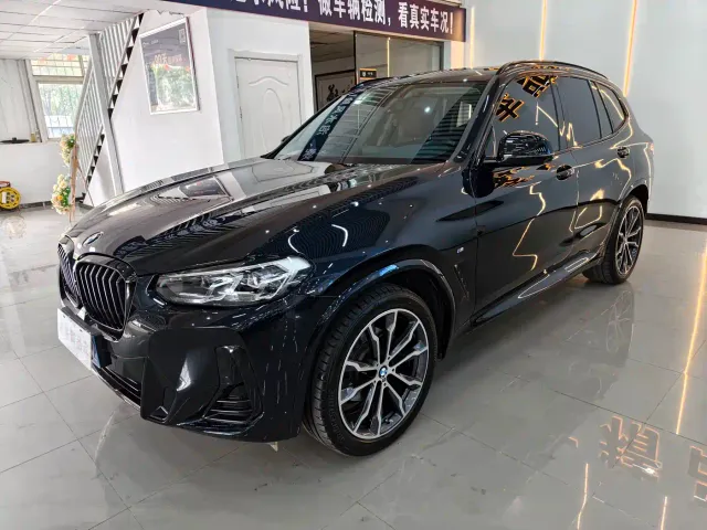 Фотография автомобиля — BMW X3