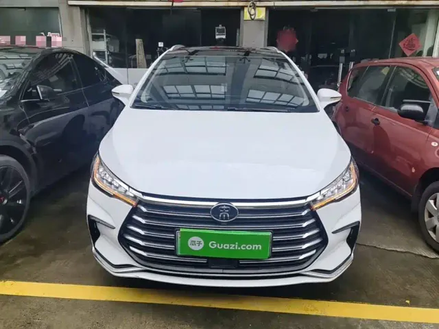BYD Song MAX — Фото автомобиля 2