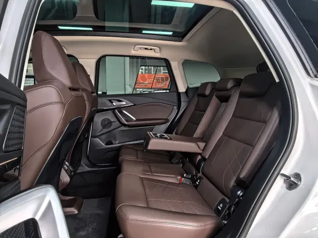 BMW X1 — Фото автомобиля 9