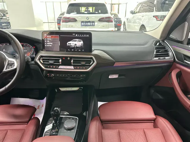 BMW X3 — Фото автомобиля 14