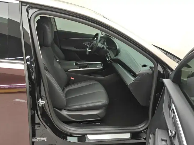 Buick LaCrosse — Фото автомобиля 8