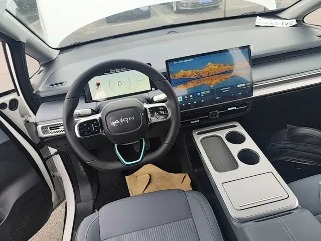 GAC Aion Y — Фото автомобиля 13