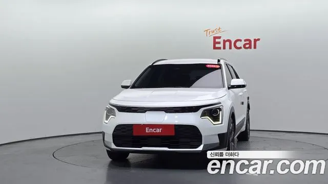 Kia Niro Niro (New) — Фото автомобиля 2