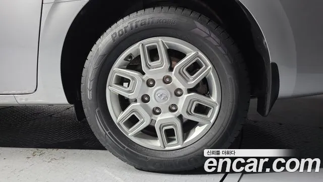 Hyundai Staria Staria L3.5 Карго 3 места — Фото автомобиля 21