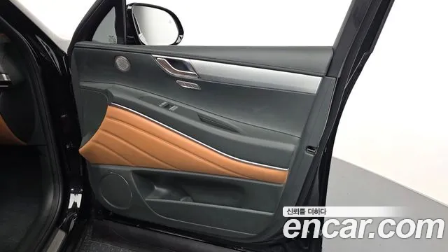 Genesis GV80 — Фото автомобиля 13