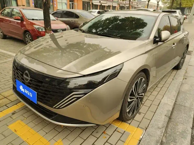 Фотография автомобиля — Nissan Teana