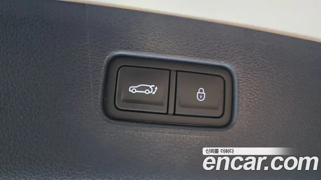 Genesis GV80 — Фото автомобиля 22