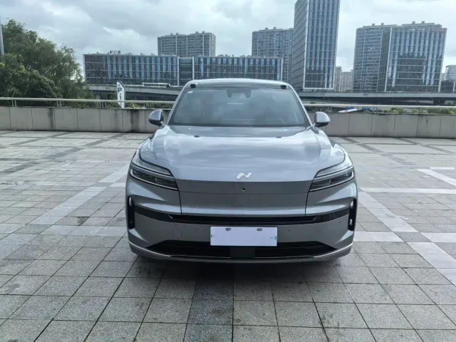 Onvo L90 — Фото автомобиля 2