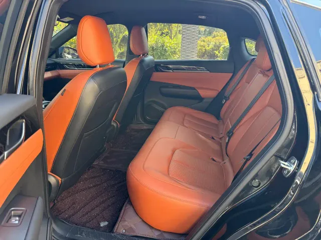 Wuling Starlight — Фото автомобиля 9