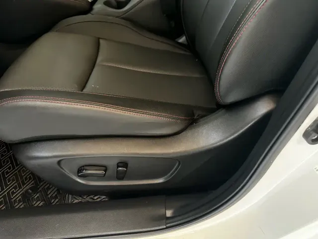 Nissan Qashqai — Фото автомобиля 16