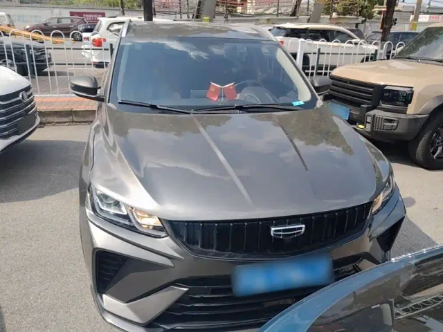 Geely Binyue — Фото автомобиля 2