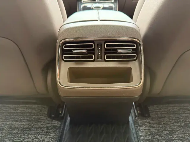 BYD Han — Фото автомобиля 12