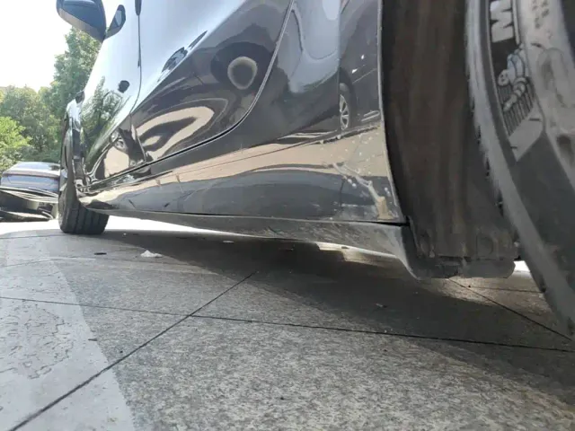 Tesla Model 3 — Фото автомобиля 21