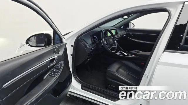 Hyundai Sonata Sonata (DN8) — Фото автомобиля 9