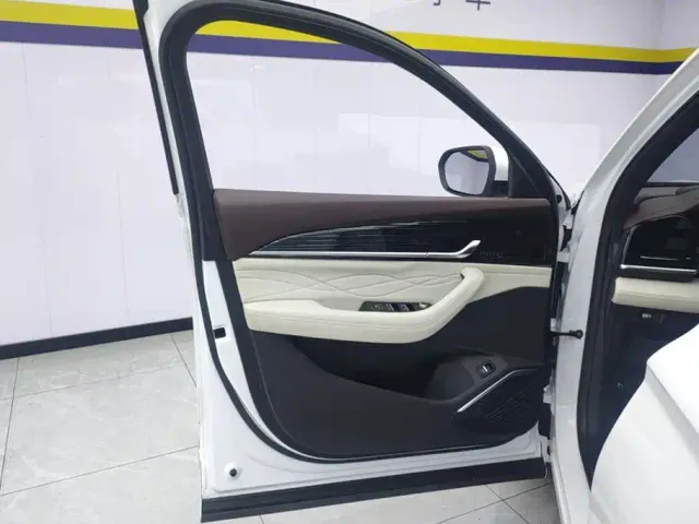 Geely Xingyue L — Фото автомобиля 7
