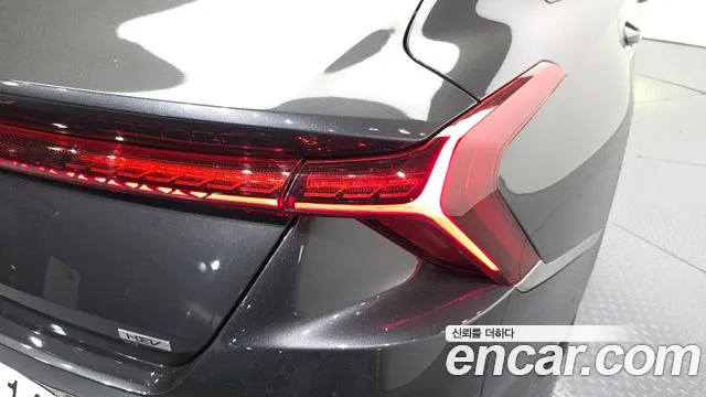 Kia K8 Hybrid — Фото автомобиля 8