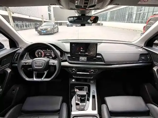Audi Q5L — Фото автомобиля 6