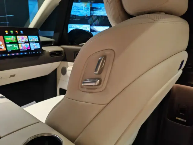 Li Auto MEGA — Фото автомобиля 16