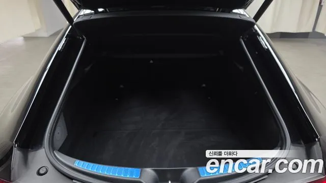 Mercedes-Benz AMG GT 4 двери 43 4MATIC+ — Фото автомобиля 18