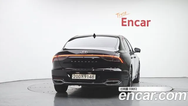 Hyundai Grandeur Grandeur (New) Hybrid — Фото автомобиля 4