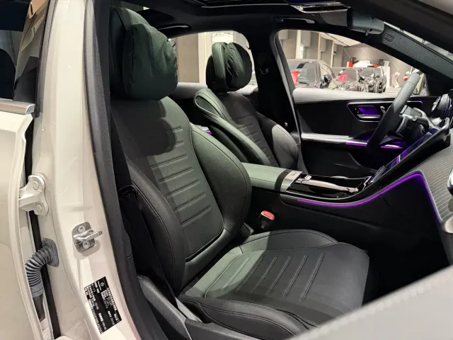 Mercedes-Benz C-Class — Фото автомобиля 14