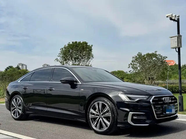Audi A6L — Фото автомобиля 5