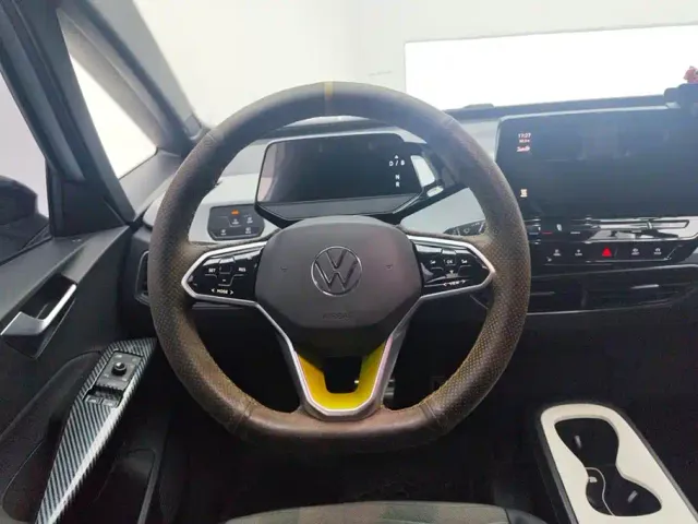 Volkswagen ID.3 — Фото автомобиля 15
