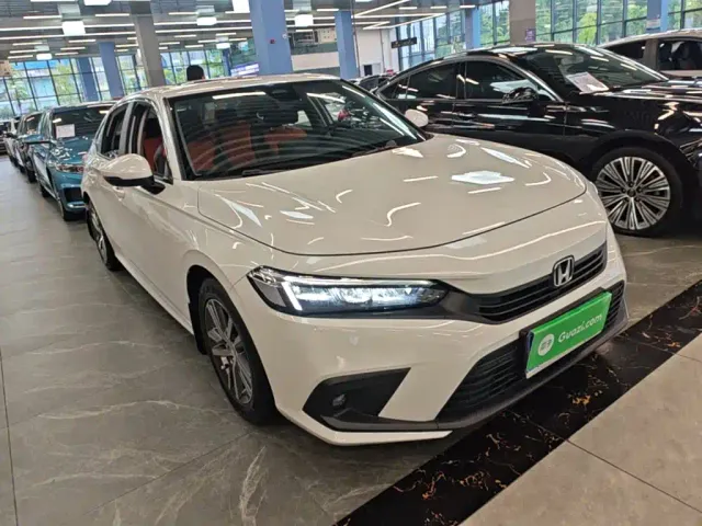 Honda Civic — Фото автомобиля 3