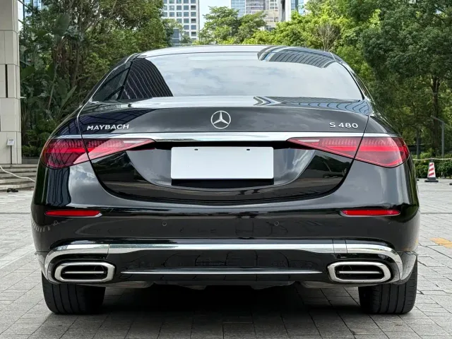 Mercedes-Benz Maybach S-Class — Фото автомобиля 22