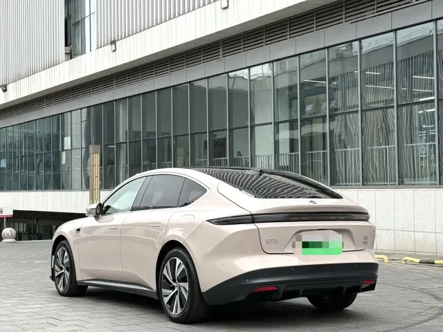 Nio ET5 — Фото автомобиля 8