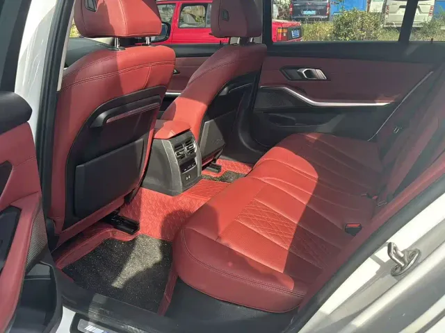 BMW 3 Series — Фото автомобиля 7