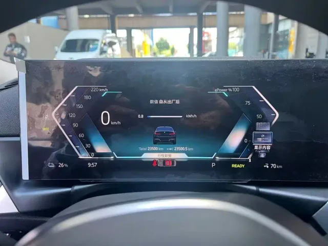 BMW i3 — Фото автомобиля 14