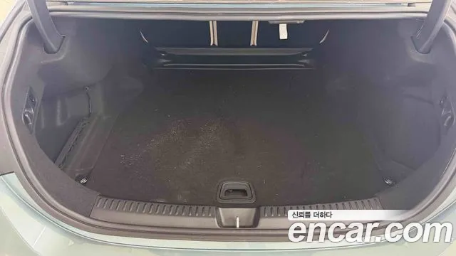 Mercedes-Benz E-Class W214 — Фото автомобиля 12