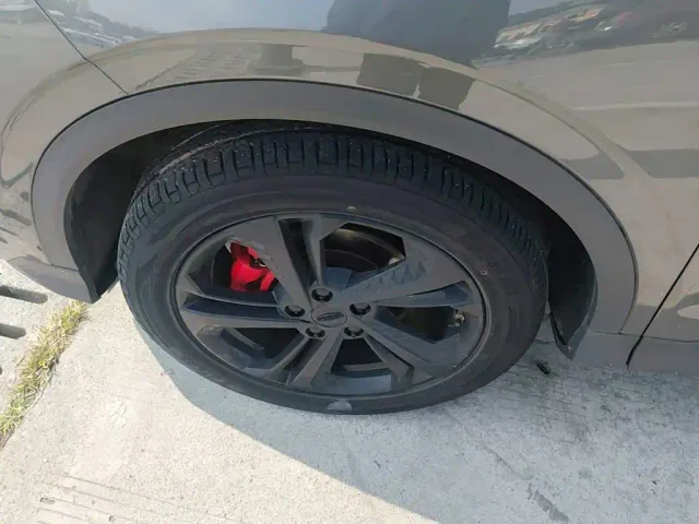 Geely Binyue — Фото автомобиля 24