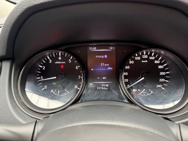 Nissan X-Trail — Фото автомобиля 11