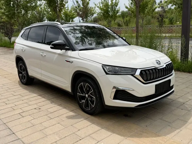 Škoda Kamiq 2021 GT 1.5L Automatic Flagship Edition — Фото автомобиля 3
