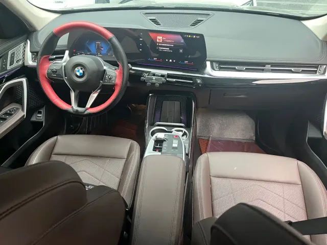 BMW X1 — Фото автомобиля 7
